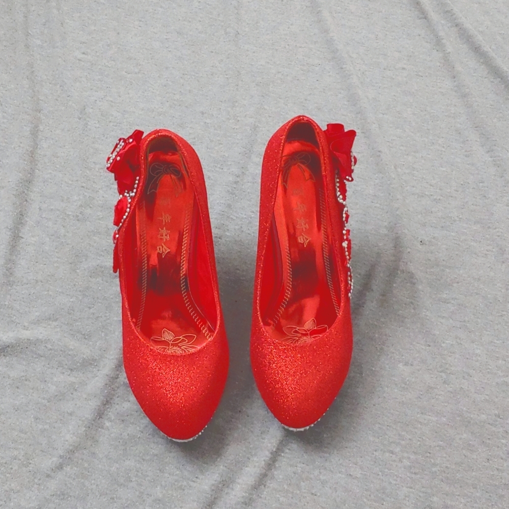 Super Sexy Red Sparkly High Heels * Size 40 ๐ - Picture 8 of 9